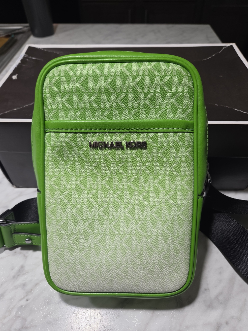BRAND NEW MK "NEON JUNGLE" STREETWEAR SET - Picture 8 of 10